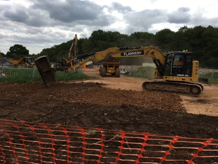 A picture  showing the spreading of  separate subsoil and topsoil horizons 